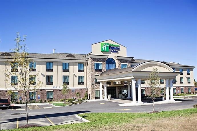 Holiday Inn Express & Suites Youngstown West I 80