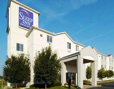 Sleep Inn & Suites Davenport Iowa