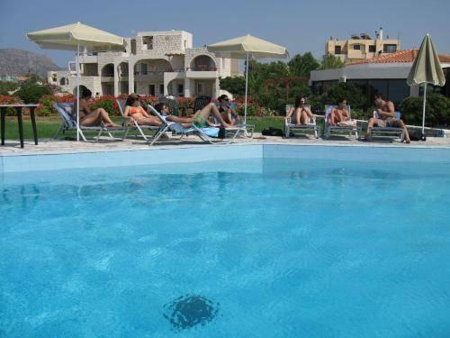 Kavos Beach Apartments & Studios