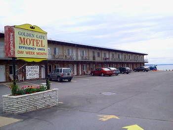 Golden Gate Lodging