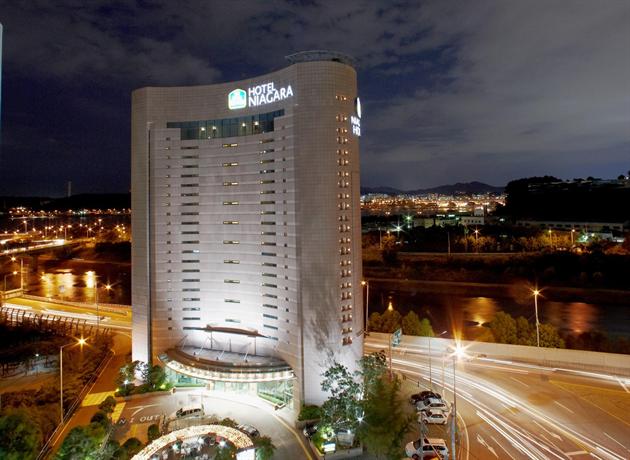 Best Western Niagara Hotel