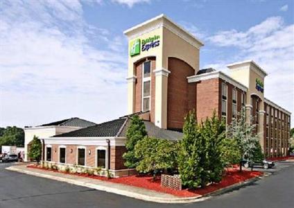 Holiday Inn Express Winston-Salem Downtown West