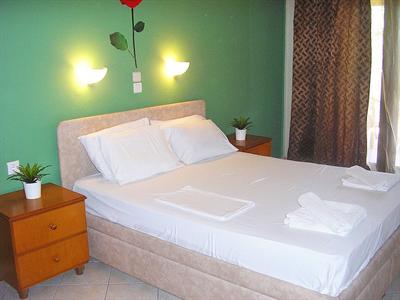 Poseidon Apartments Agia Effimia