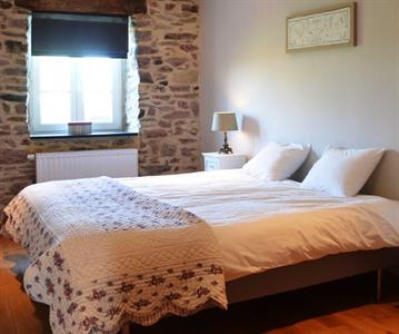 Chateau-Ferme sur les Sarts