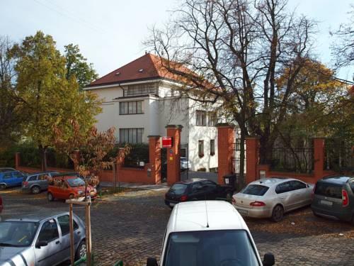 Pension Domov Mladeze Jana Hotel