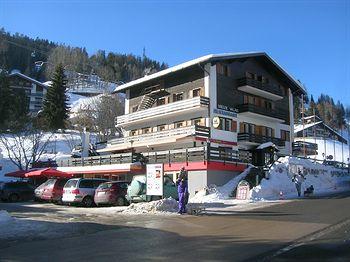 Hotel De La Poste Riddes