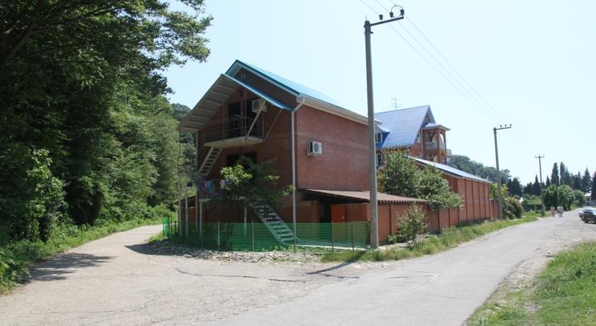 Noshen guest house