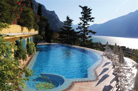 Hotel San Pietro Limone sul Garda