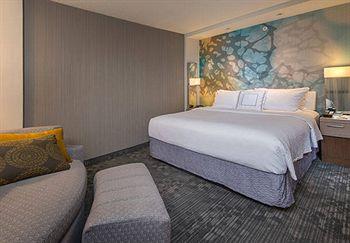 Courtyard by Marriott Houston North/Shenandoah