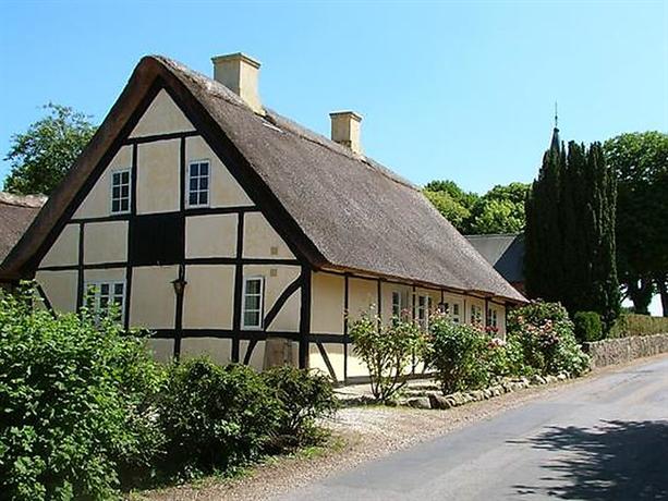 Three-Bedroom Holiday home in Tranekaer 2