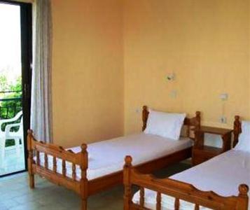 Spiros Apartments