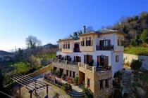 Iris Archontiko & Suites