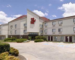 Plano Inn & Suites