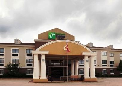 Holiday Inn Express Elgin