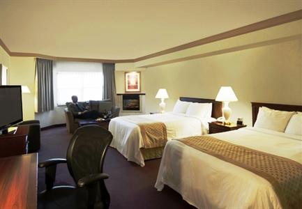 BEST WESTERN PLUS Brant Park Inn and Conference Centre