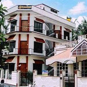 4 Seasons Homestay Kushalanagara