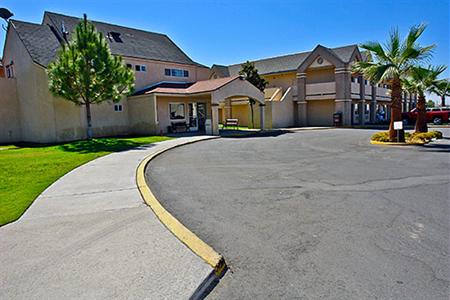 Motel 6 Buttonwillow Central