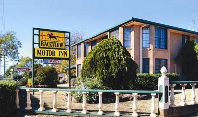 Raceview Motor Inn