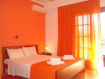 Paradosi Rooms & Apartments