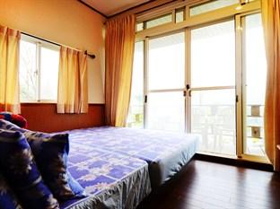 Neiwan Old Street Hill View House Homestay