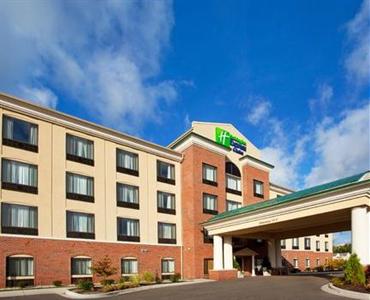 Holiday Inn Express Hotel & Suites Detroit-Utica