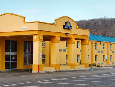 Days Inn Airport-Roanoke