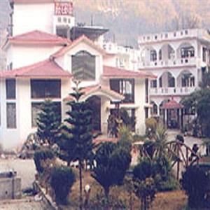 Hotel Balbir Palace