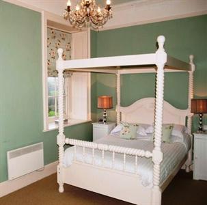 Langdon Court Hotel & Restaurant