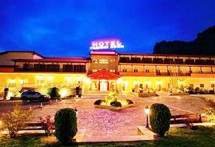 Hotel Famissi Eden