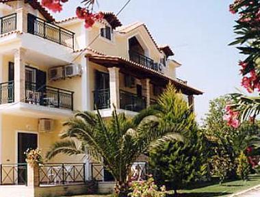 Tzanetos Studios