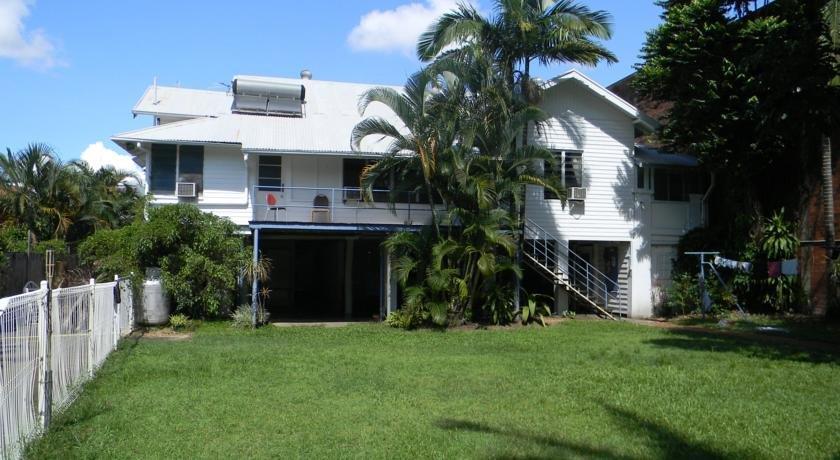 Reef Backpackers Hostel Cairns