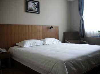 24-Hr City Hotel Hefei