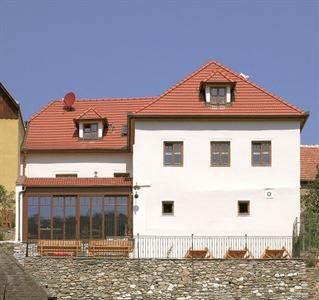 Gastehaus & Heuriger Turm Wachau