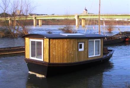 Une Nuit Insolite en Bateau de Loire