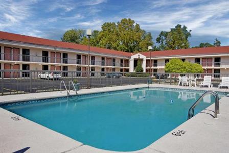 Americas Best Value Inn Selma