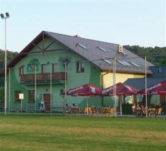 Restaurace a penzion Kamenec