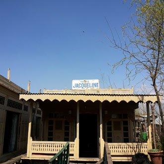 Tajmahal Houseboats