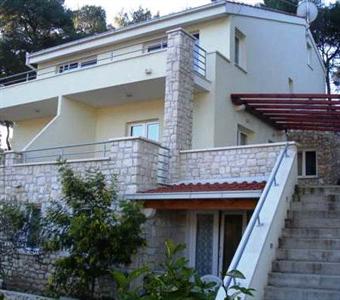 Apartments Dakrijus