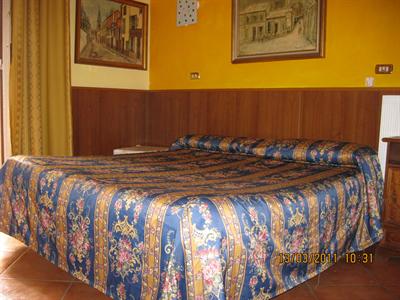 Le Petit Hotel Monterotondo