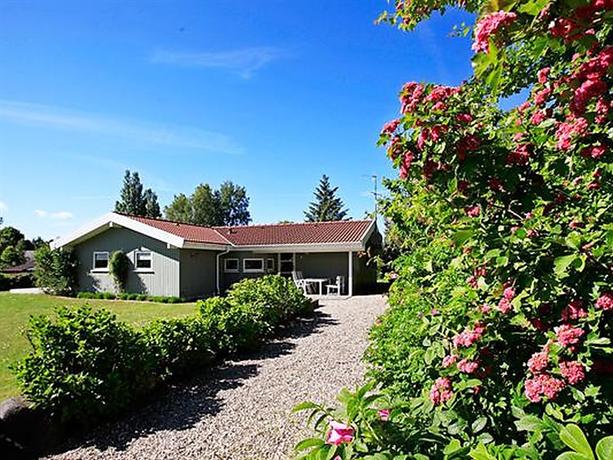 Four-Bedroom Holiday home in Tranekaer 1