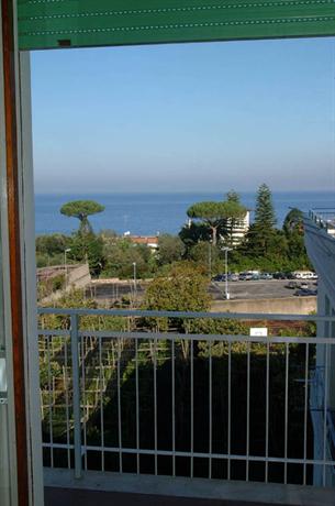 Lauro Apartment in Sorrento centre