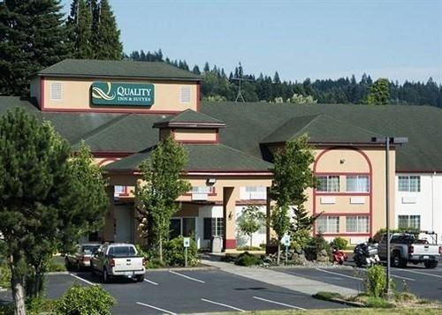 Best Western Woodland Inn & Suites