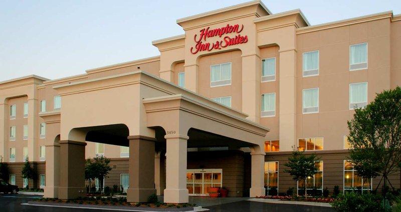 Hampton Inn & Suites Atlanta/I-285 & Camp Creek Pkwy