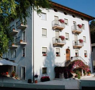 Hotel Lilla