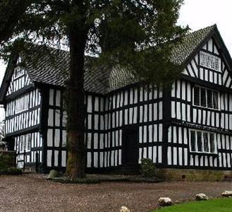 The Old Hall Country House
