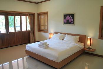 Ban Thaithip Resort Rayong