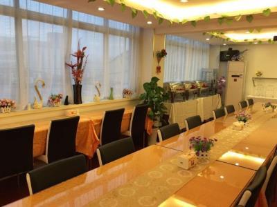 GreenTree Alliance JiangSu NanTong HaiMen DieShiQiao XiuNv Road Hotel