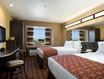 Microtel Inn & Suites Council Bluffs