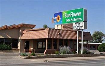 New Sunflower Inn & Suites