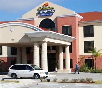 Holiday Inn Express Hotel & Suites Sebring